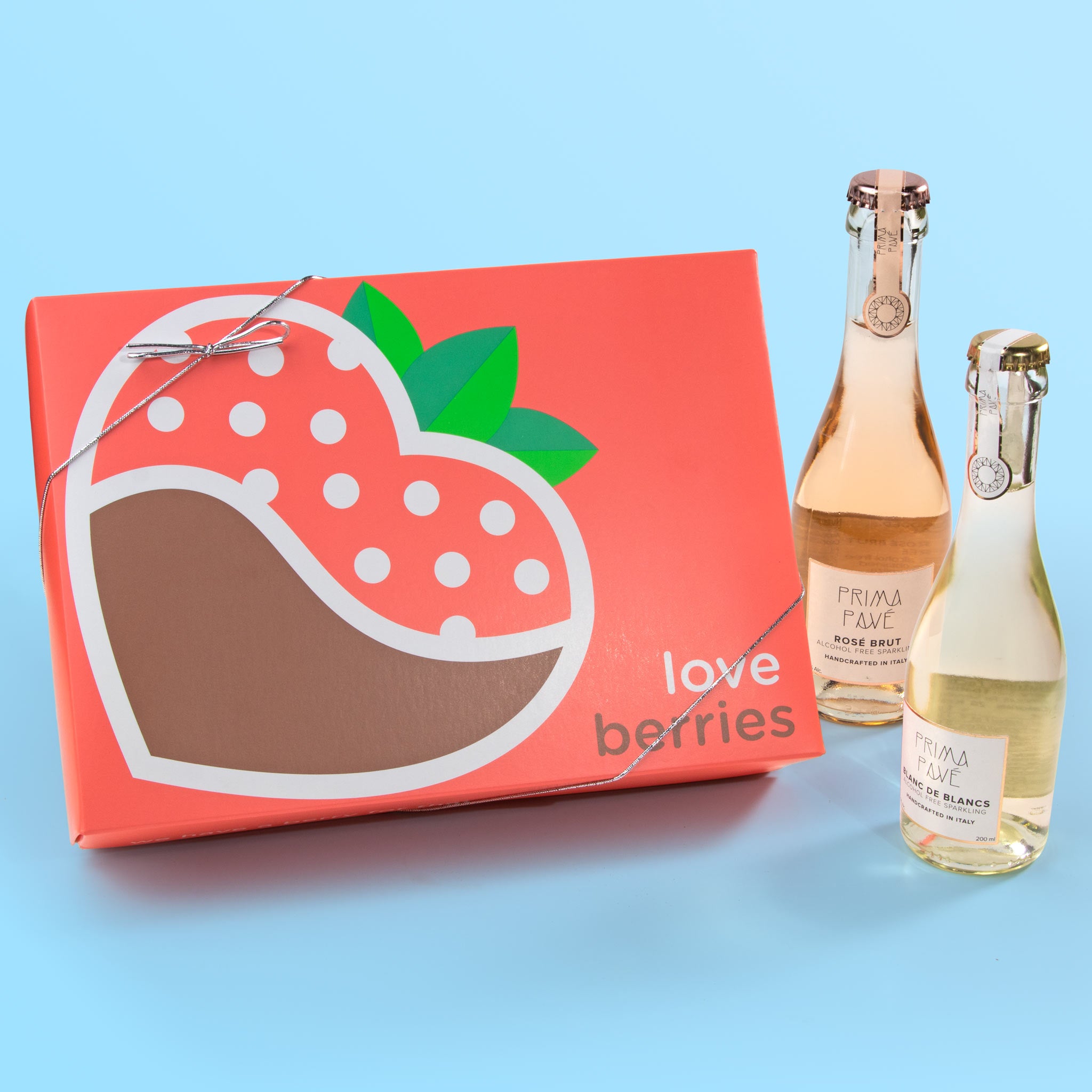 Original Love Berries with Mini Sham-pagne (Alcohol-Free)