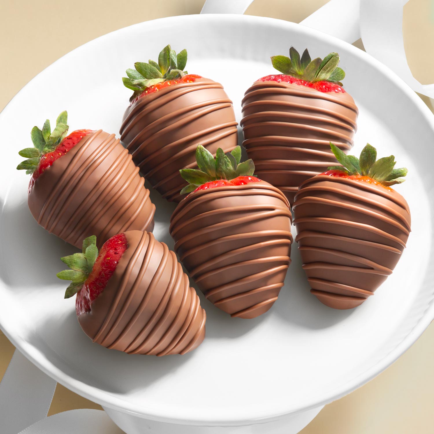 Golden State Fruit 6 Piece Magical Milk Chocolate Covered Strawberries